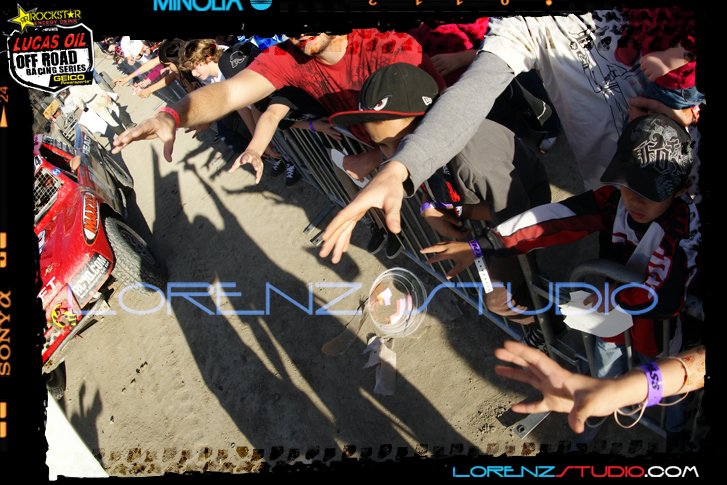 DSC06426LOORRSCCN.jpg - SONY DSC